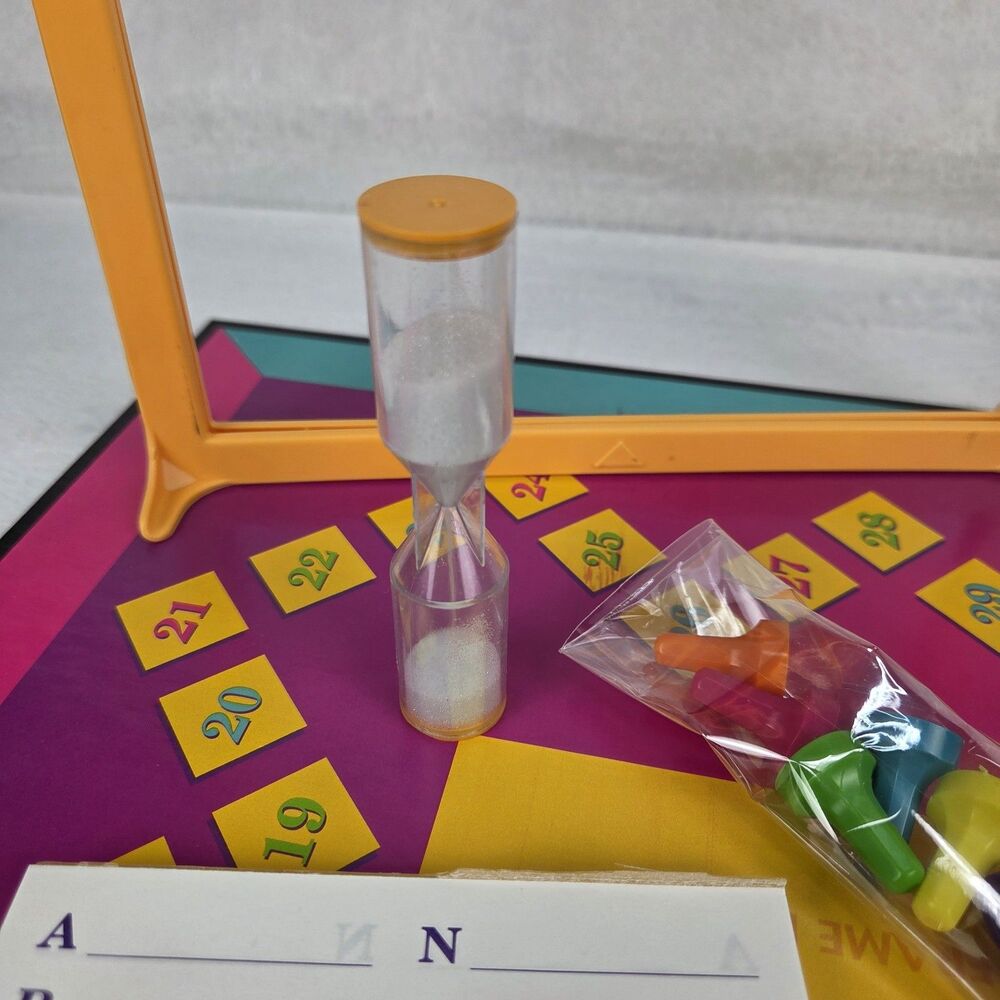 Vintage 1992 Picture Picture Board Game Golden Complete With Instructions - Picture 3 of 15